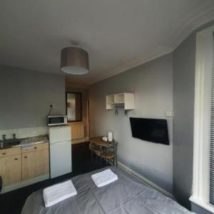 Blackpool North Close to Station - With Free Car Parking