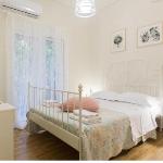 Charming 1-Bed Apartment near Piraeus port 