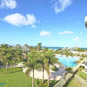 Beachfront - Brisas del Mar 2BR condo - E324