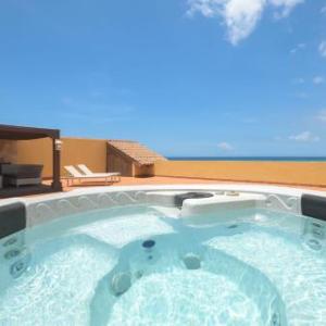 Beachfront - Amber Penthouse 2BR condo - P512