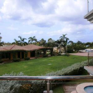 Beachfront - Superior View 3BR condo - E225