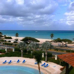 Beachfront - Eagle Beach - Sapphire 2BR condo E322