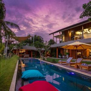 Luxury Berawa 5BR Star Private Pool Villa
