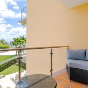 Beachfront - Superior View 2BR condo - E225-2