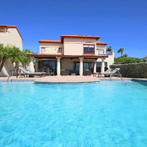 Private Villa with pool- Amazing Views 3BR- CB01