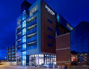 DoubleTree by Hilton Lincoln, Lincoln
