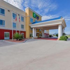 Holiday Inn Express and Suites Alpine