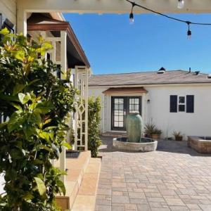 Hotels near Pepperdine University - Le Petit Pali Brentwood