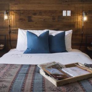 Fernie Memorial Arena Hotels - Snow Valley Lodging