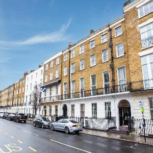 OYO Somerset Hotel Baker Street London