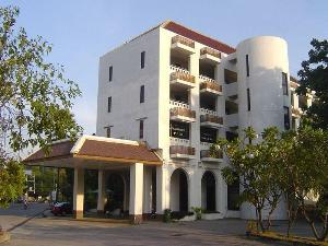Royal Diamond Hotel, Petchaburi