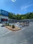 Smoky Mountain Zoological Park Tennessee Hotels - Bear Mount Inn & Suites