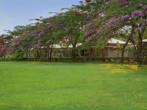 Sinclairs Retreat Dooars, Chalsa, Siliguri