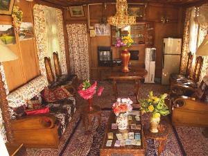 Houseboat Heaven Breeze, Srinagar
