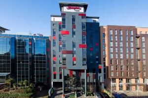 Hampton by Hilton London Croydon, Croydon