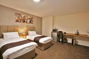 New County Hotel by RoomsBooked, Gloucester