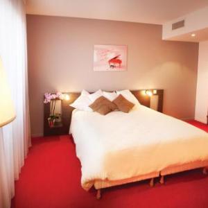 Hotels near Stadium de Toulouse - Hotel Le Cousture