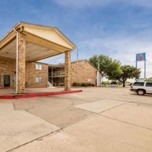 Motel 6-Red Oak TX - Dallas