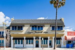 Newport Beach Hotel, Newport Beach