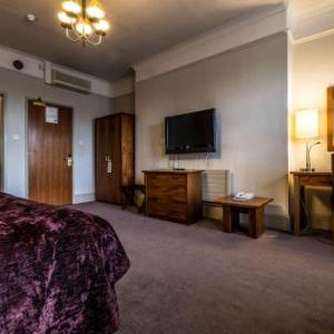 Bridge Hotel
