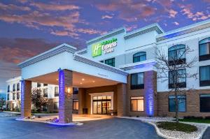 Holiday Inn Express & Suites Cedar Falls - Waterloo, an IHG Hotel, Cedar Falls
