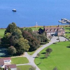 Portsmouth Hotels Deals At The 1 Hotel In Ri Point Pleasant Inn Resort Bed And Breakfast Only