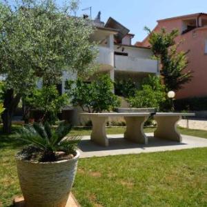 Apartments in Pjescana Uvala - Istrien 10996
