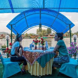Swan Group of Houseboats Golden Dal Lake