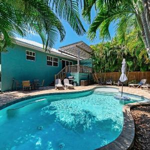 Caribbean Surf managed by Beach Retreats
