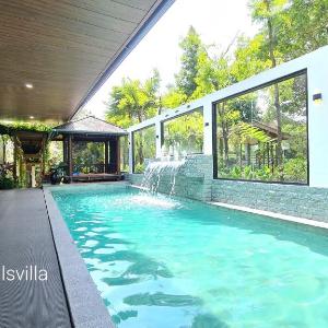 Premium 7 Bedrooms w/ Private Pool at Vimala Hills