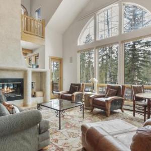 Chateau at Dyer Trail