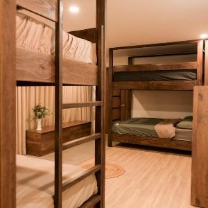 FONG homestay - Phòng hai giường ở tầng hầm
