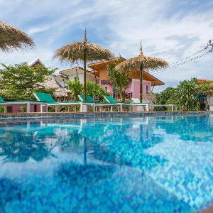 Pinky Bungalows Resort