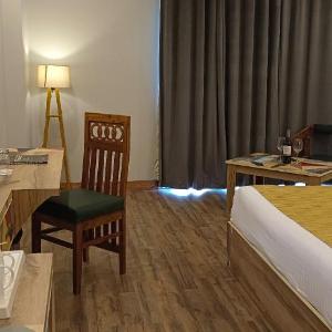Newly build with world class Hospitality services.