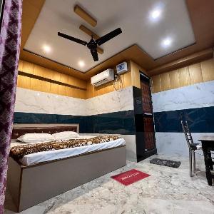 Hotel Raghunandan Inn