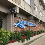 Harbourside Inn