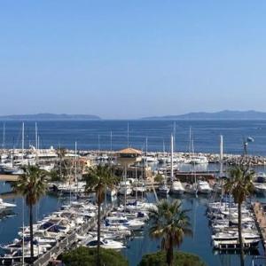 Appartement Luxueux Climatisé au Lavandou - FR-1-308-179