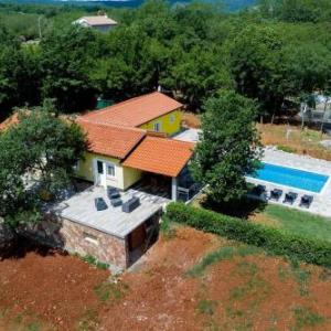 Villa St Nikola with jacuzzi and private swimming pool