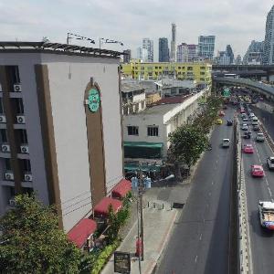 Bangkok City Suite
