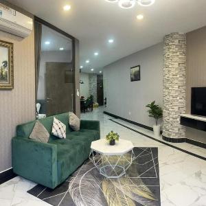 Căn Hộ Aura 2 Phòng Ngủ Theo Tiêu Chuẩn 5 Sao
