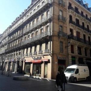 Le Colombier - A deux pas du square Charles de Gaulle