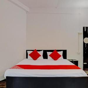 Hotel O Samrat