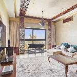 StoneTree - Fairmont North 2 BR - Sea View Dubai