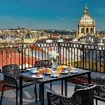 DownTown Suites Rubesova