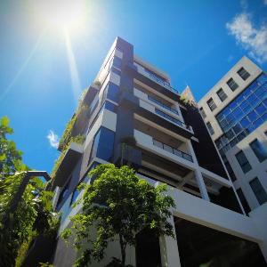 VAUX PARK STREET Extended Stay Suites & Apartments