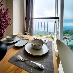 SMDC Wind: Tagaytay: La Maison du Basa (Taal View)
