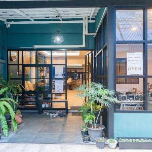 Asoke Montri Hostel