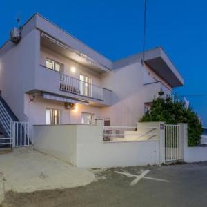 Family friendly house with a swimming pool Podstrana Split - 21718