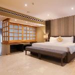 Presidential Suite Near Palm Strip Mall Dubai 