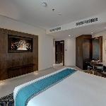 Executive Suite Near Mankhool Plaza. Dubai 